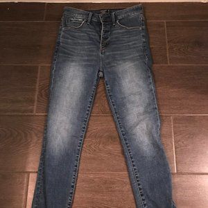 Abercrombie & Fitch High Rise Crop Jeans